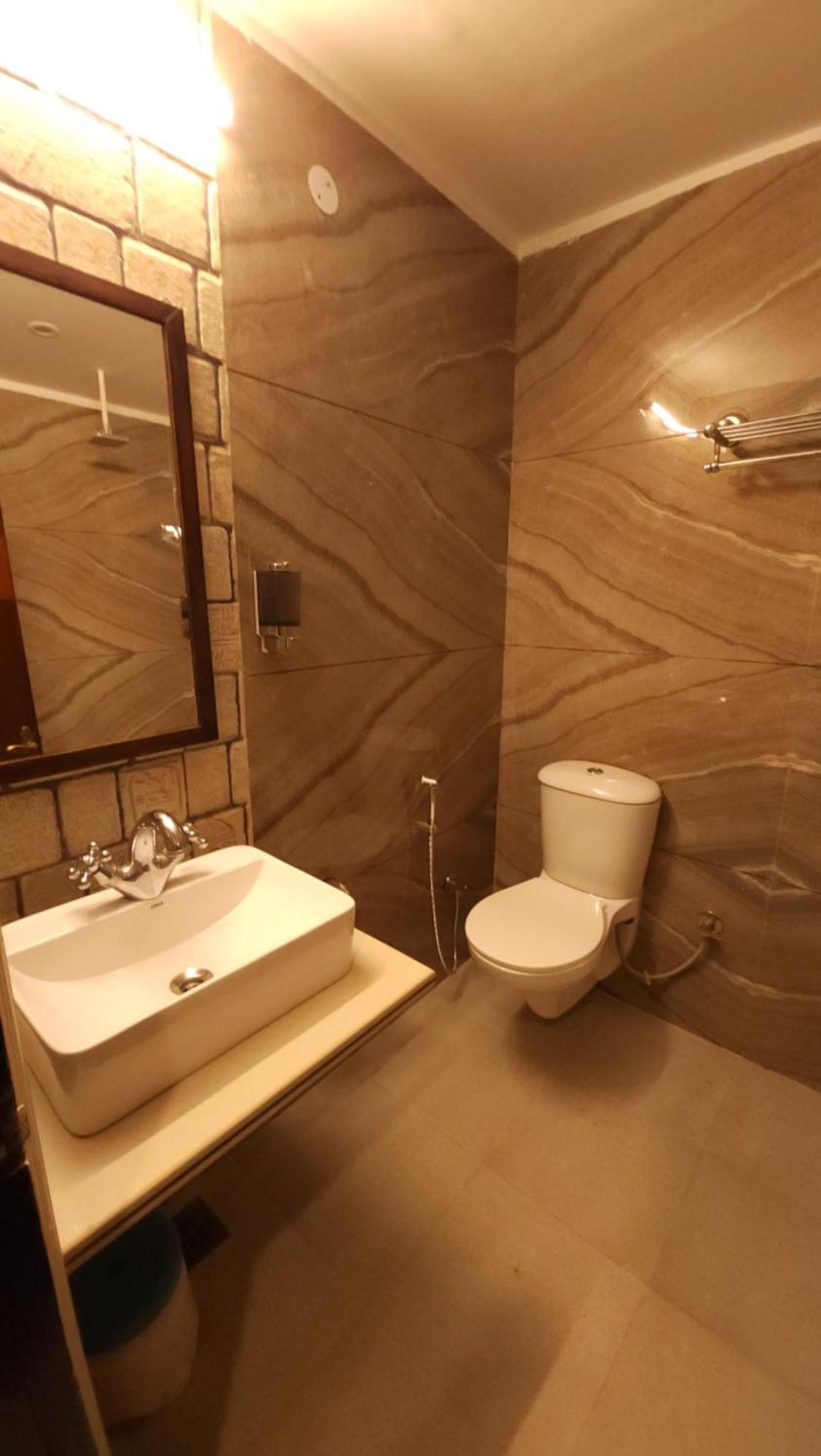 Hotel Multitech Premium Chandīgarh Eksteriør bilde